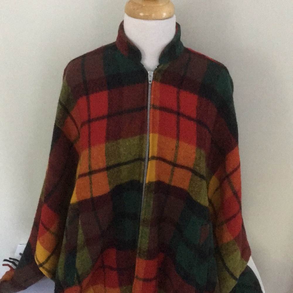 SOLD 🔥Vintage Langtree Multi Color Poncho - Picture 3 of 5
